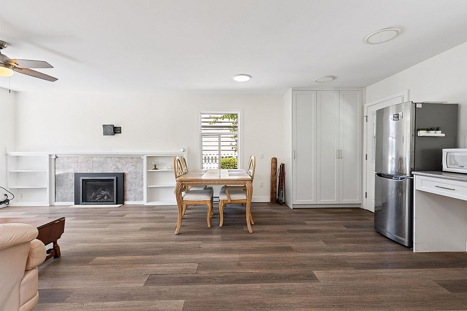 1386 Tatlow Avenue North Vancouver, BC - 7