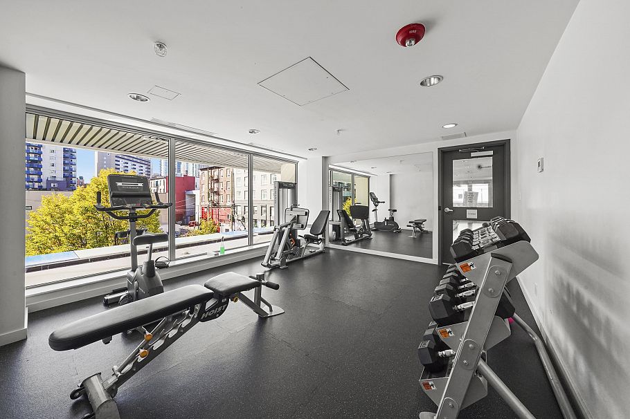 2204 999 Seymour Street Vancouver, BC - 12