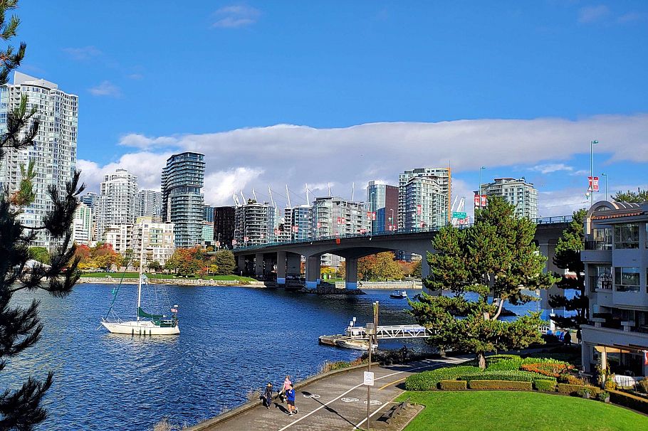 311 1859 Spyglass Place Vancouver, BC - 2