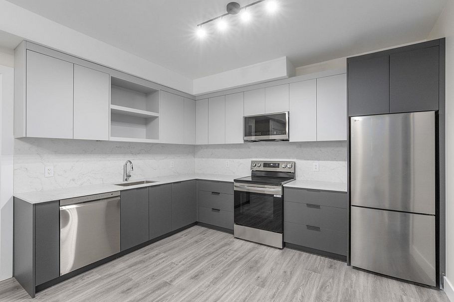 3071 Fromme Road North Vancouver, BC - 33