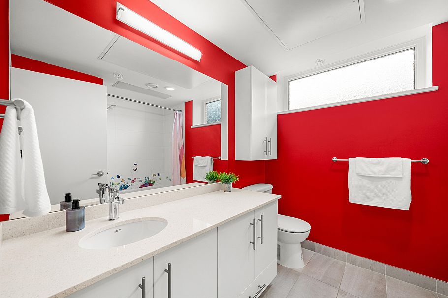 TH5 2137 Chesterfield Avenue North Vancouver, BC - 16