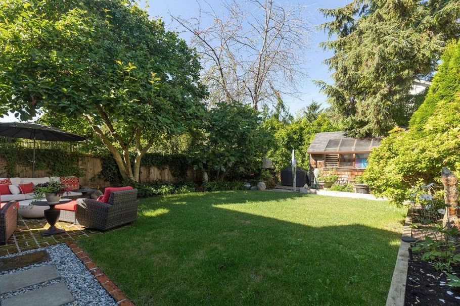 2615 W 2nd Avenue Vancouver, BC - 38