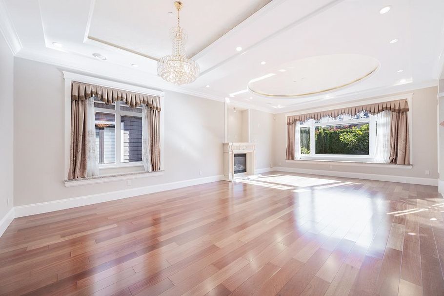 2817 Oliver Crescent Vancouver, BC - 4