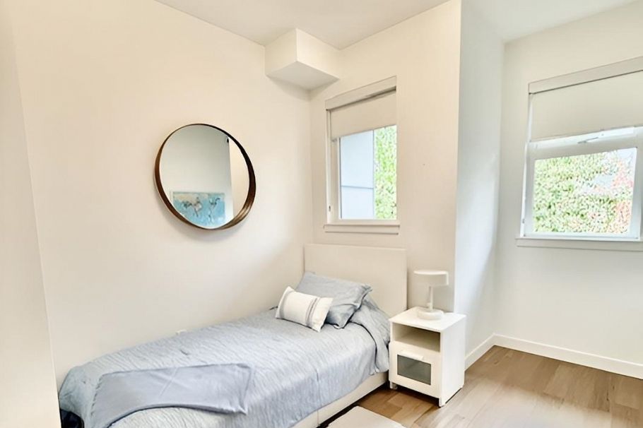 102 1205 Harold Road North Vancouver, BC - 18