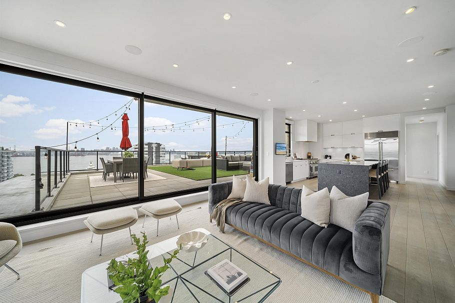 512 105 W 2nd Street North Vancouver, BC - 13