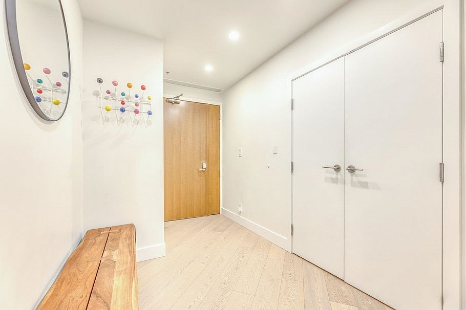 1702 1111 Alberni Street Vancouver, BC - 12