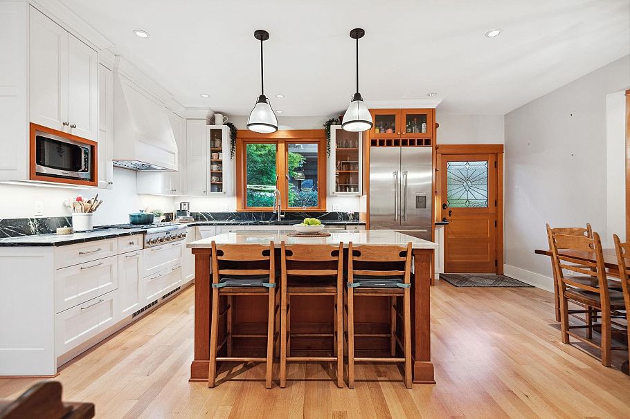 346 E 5th Street North Vancouver, BC - 7