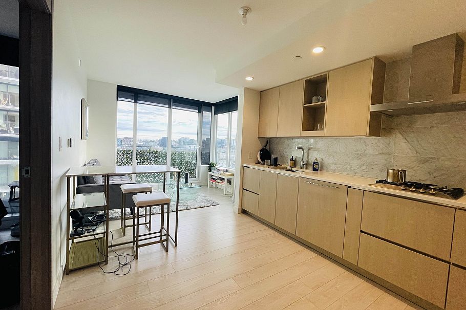 1214 1768 Cook Street Vancouver, BC - 16