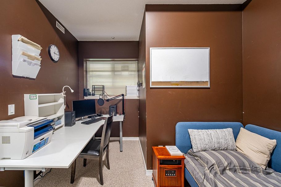 1 3586 Rainier Place Vancouver, BC - 26