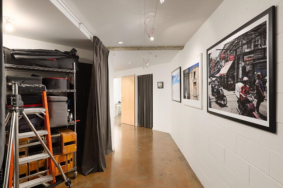 307 1220 E Pender Street Vancouver, BC - 4