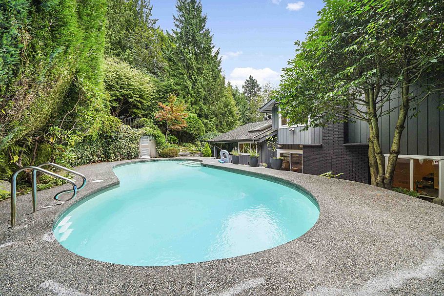 5154 Ranger Avenue North Vancouver, BC - 14