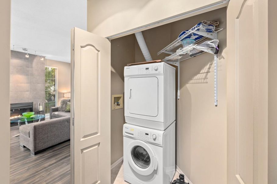 203 1928 Nelson Street Vancouver, BC - 18