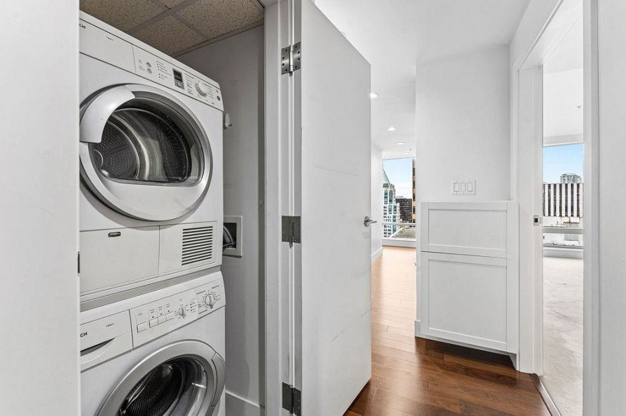 2505 1111 Alberni Street Vancouver, BC - 28