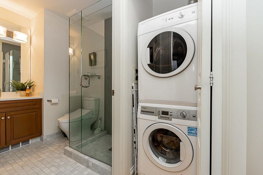 403 1617 Grant Street Vancouver, BC - 21