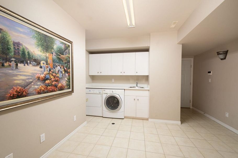 4080 St. Pauls Avenue North Vancouver, BC - 23