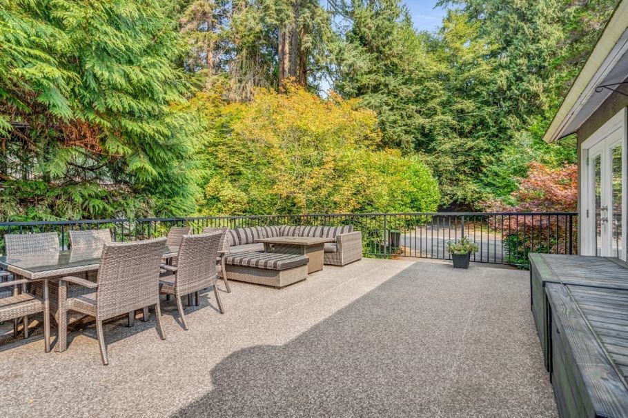 4233 Capilano Road North Vancouver, BC - 18