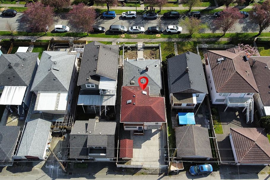 3247 Napier Street Vancouver, BC - 34