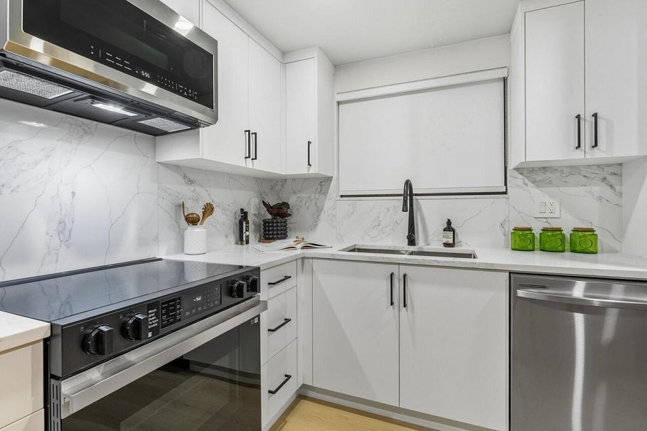 202 1165 Burnaby Street Vancouver, BC - 12