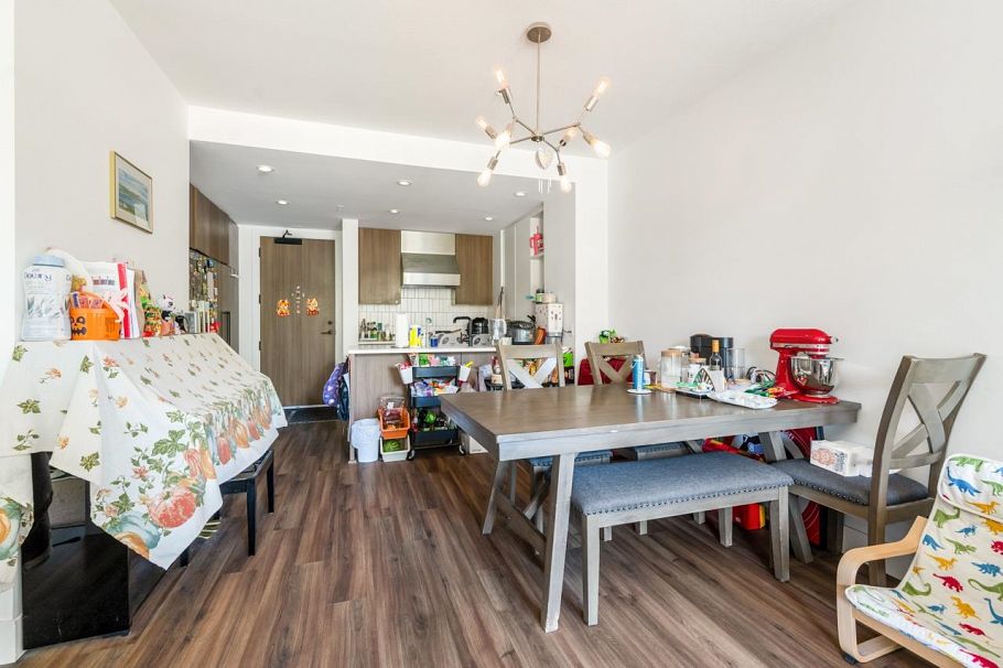 205 6933 Cambie Street Vancouver, BC - 8