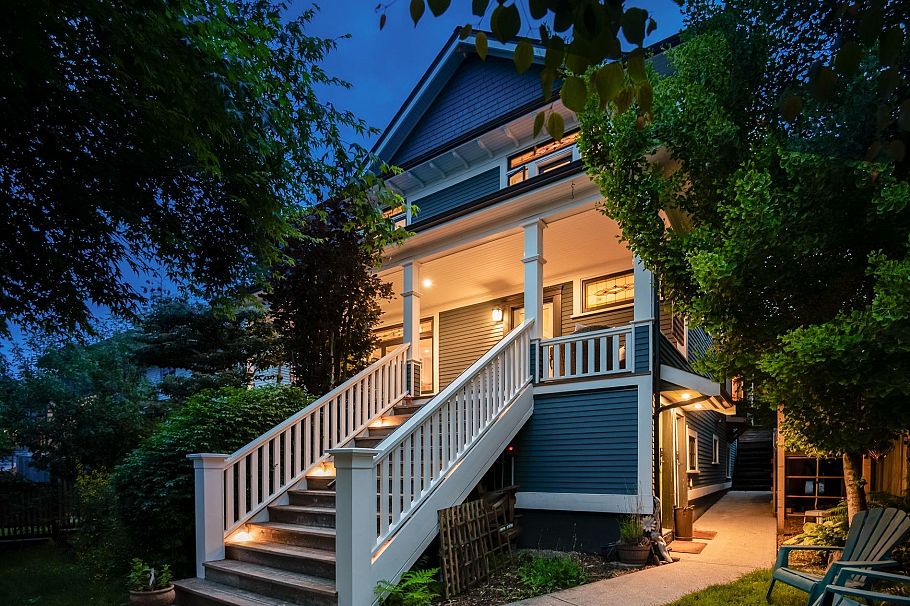 346 E 5th Street North Vancouver, BC - 38