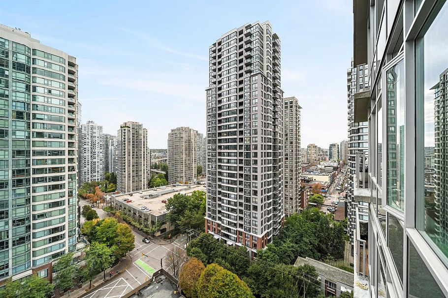 1607 888 Homer Street Vancouver, BC - 19