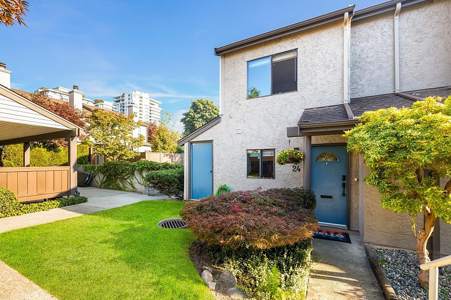 24 230 W 14th Street North Vancouver, BC - 6