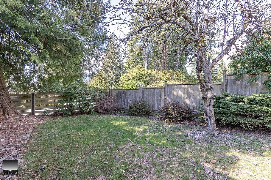 4524 Marineview Crescent North Vancouver, BC - 31