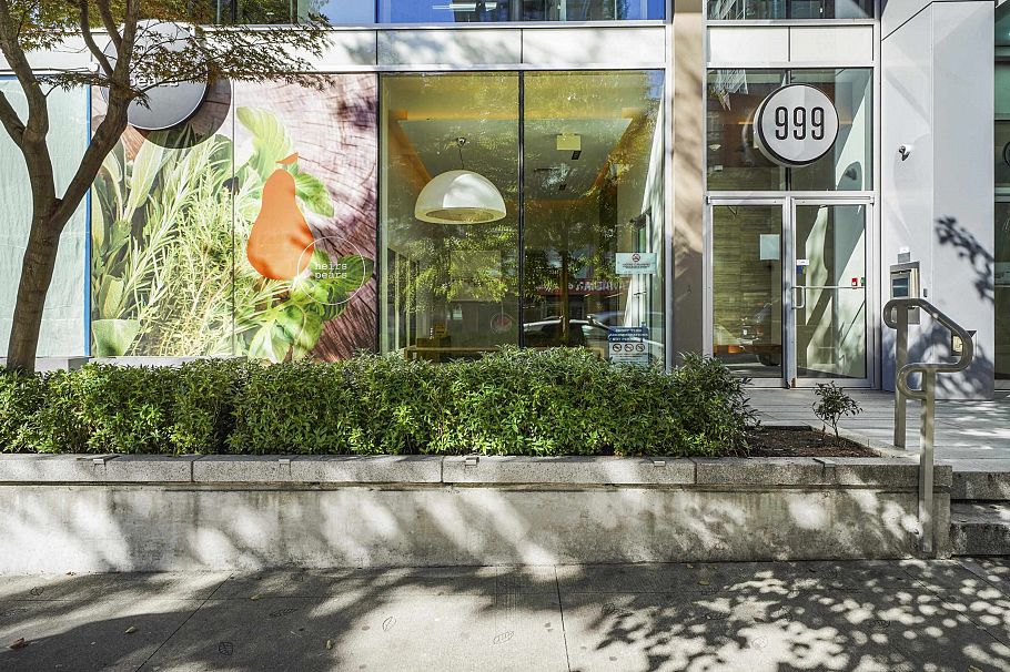 2204 999 Seymour Street Vancouver, BC - 2