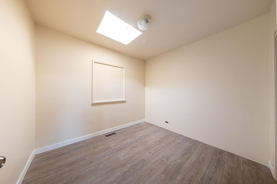 3247 Napier Street Vancouver, BC - 19