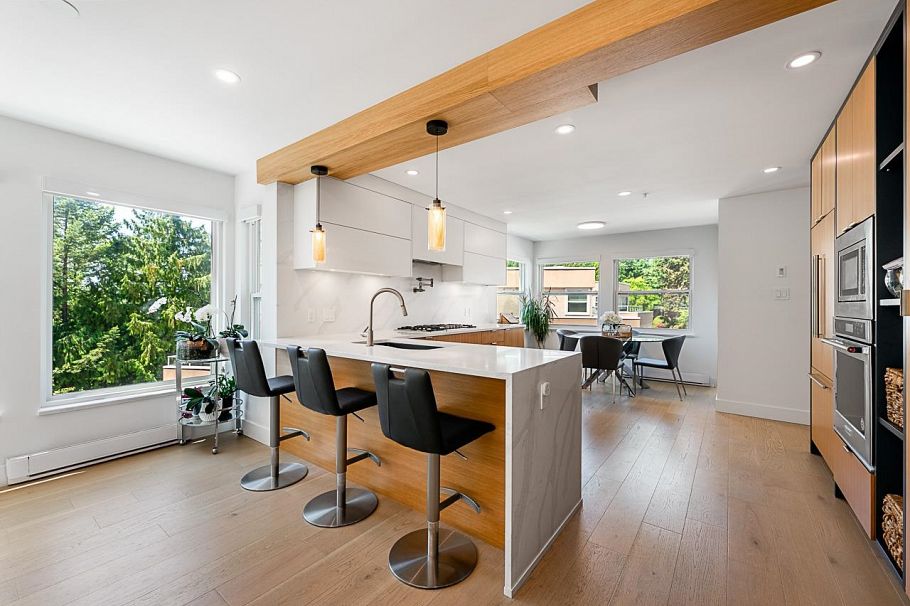 11 2425 Edgemont Boulevard North Vancouver, BC - 7