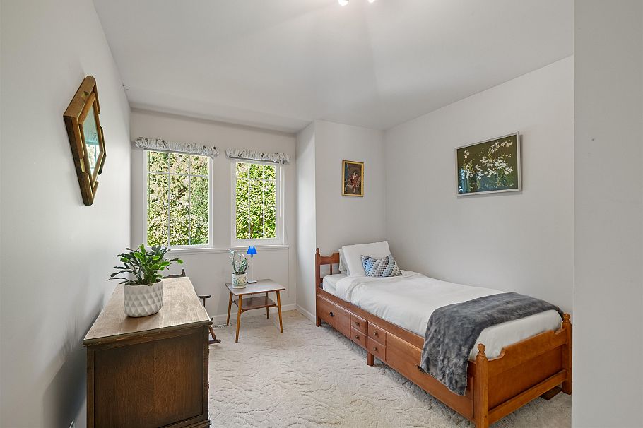 682 Seymour Boulevard North Vancouver, BC - 21