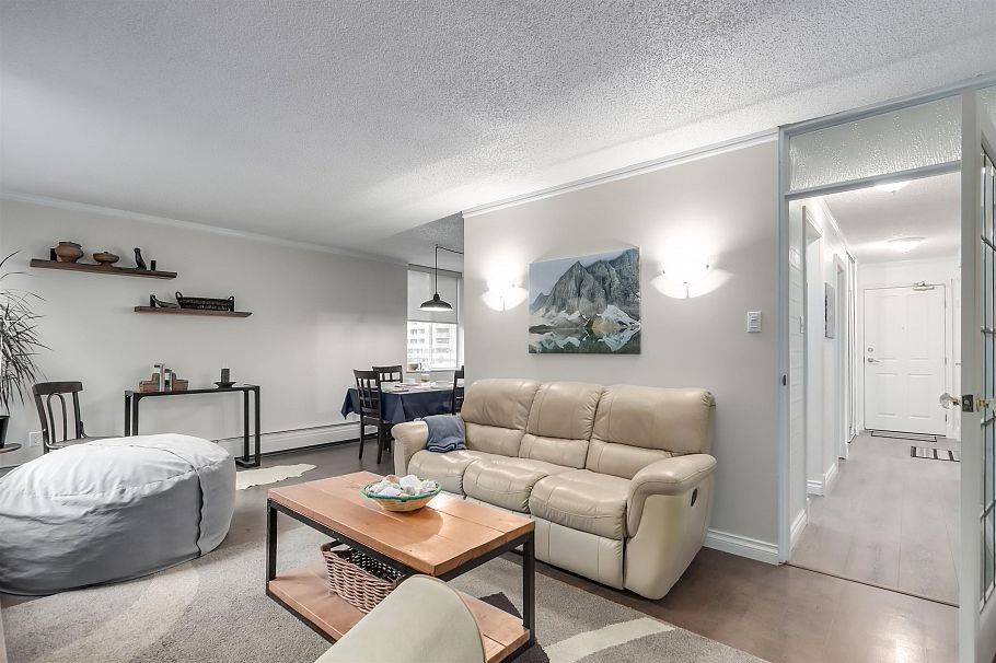 303 2004 Fullerton Avenue North Vancouver, BC - 4