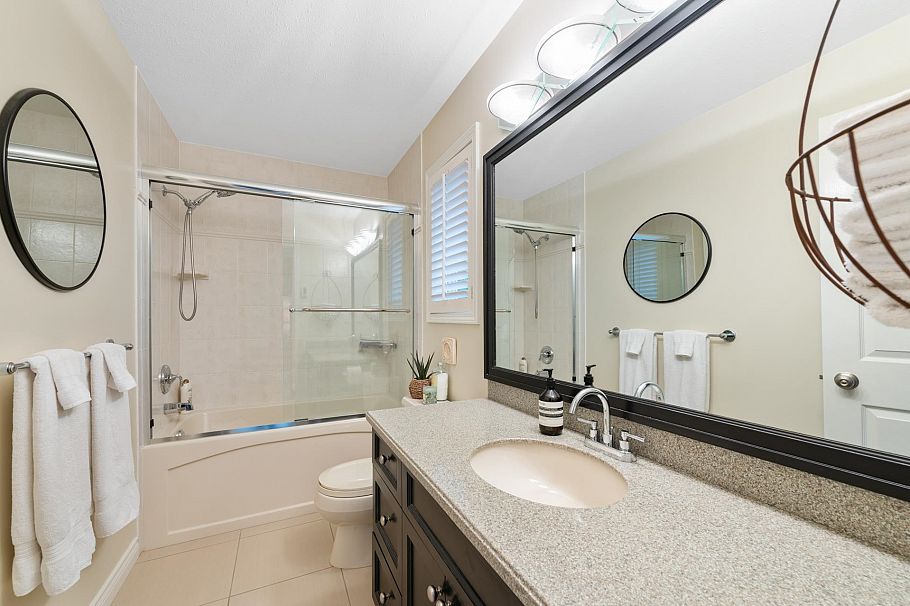 997 Canyon Boulevard North Vancouver, BC - 20