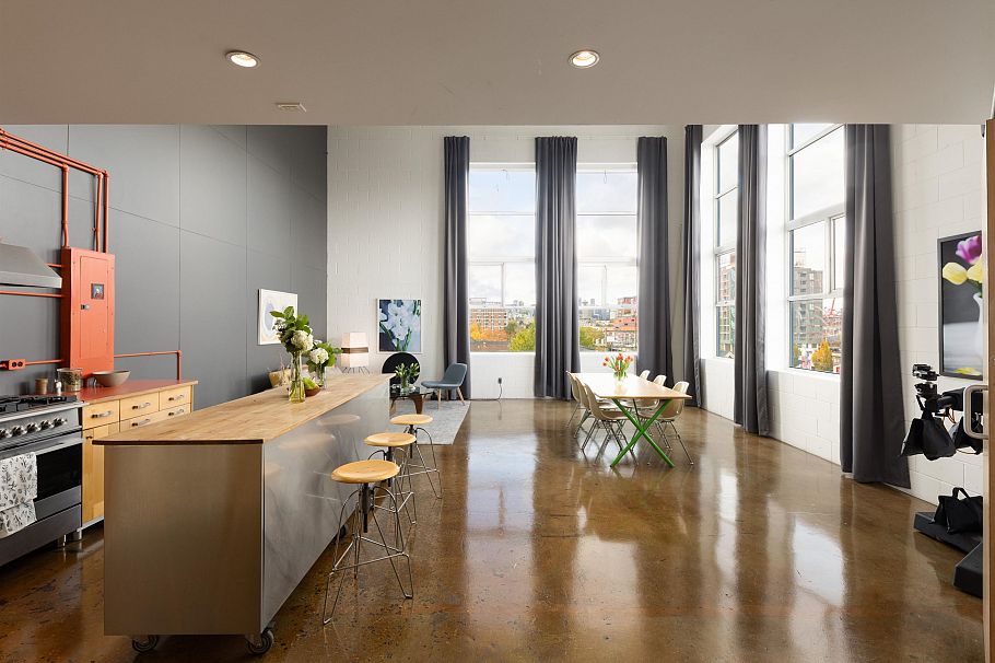 307 1220 E Pender Street Vancouver, BC - 5