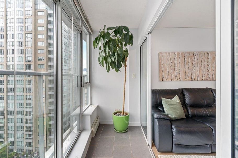 1805 58 Keefer Place Vancouver, BC - 10