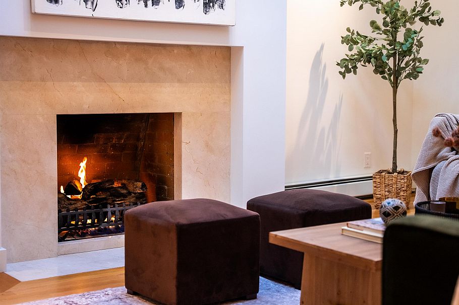 23 4900 Cartier Street Vancouver, BC - 3