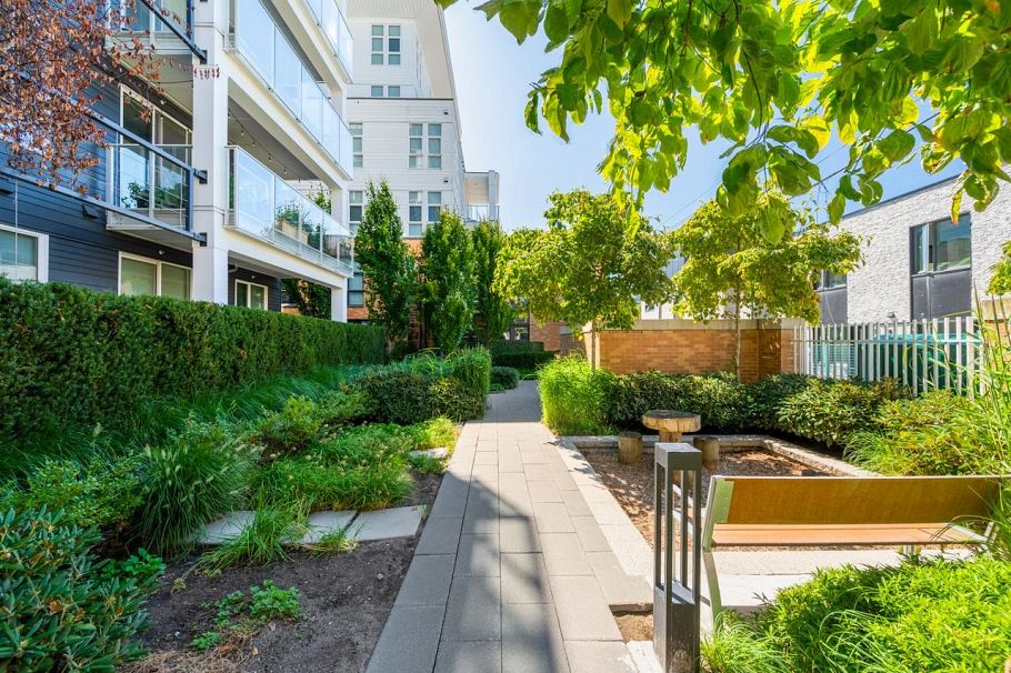 205 6933 Cambie Street Vancouver, BC - 19