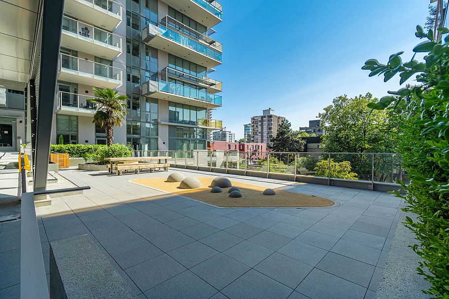 905 1365 Davie Street Vancouver, BC - 35