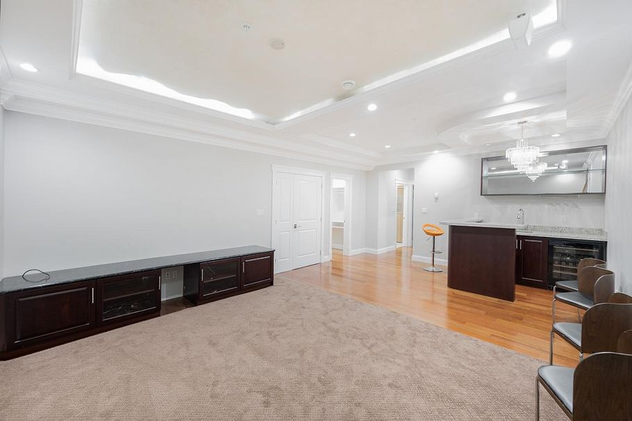 2817 Oliver Crescent Vancouver, BC - 21