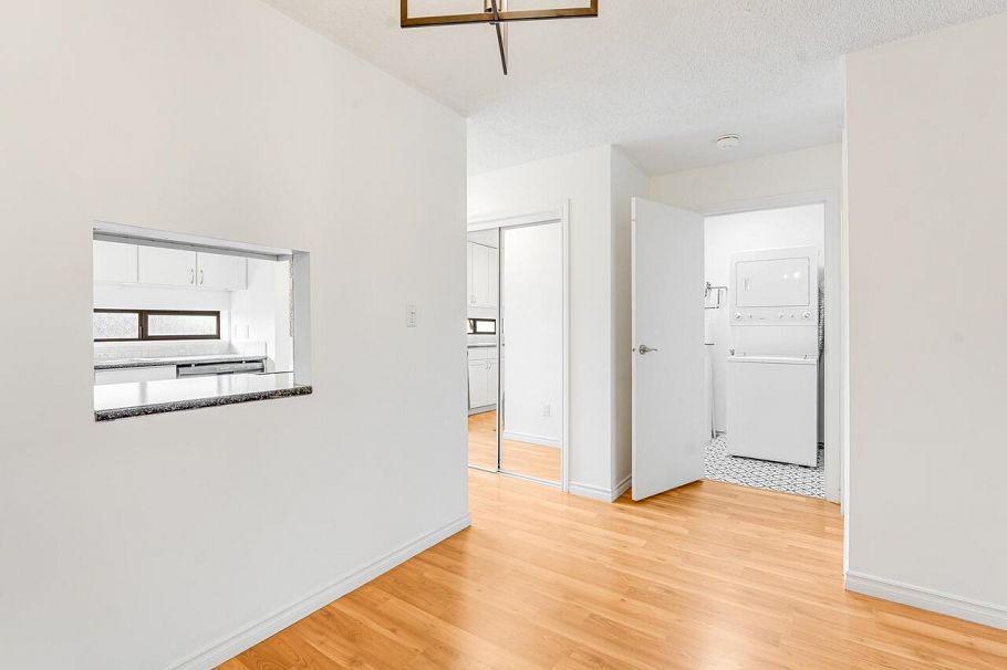 216 140 E 4th Street North Vancouver, BC - 7