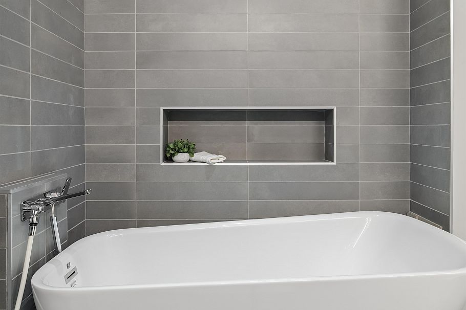 512 105 W 2nd Street North Vancouver, BC - 26