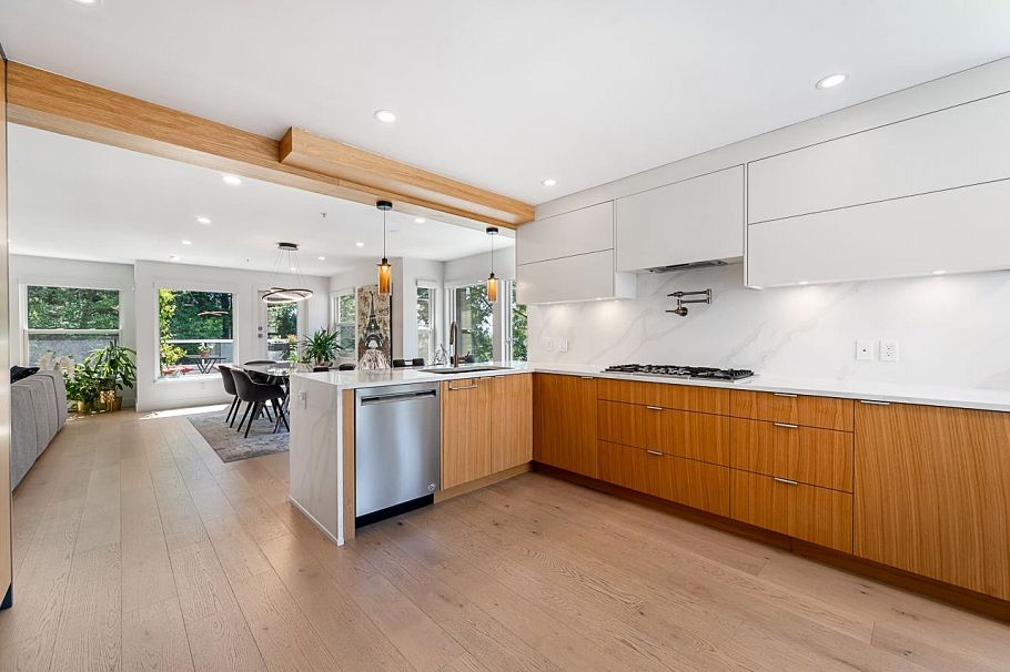 11 2425 Edgemont Boulevard North Vancouver, BC - 8