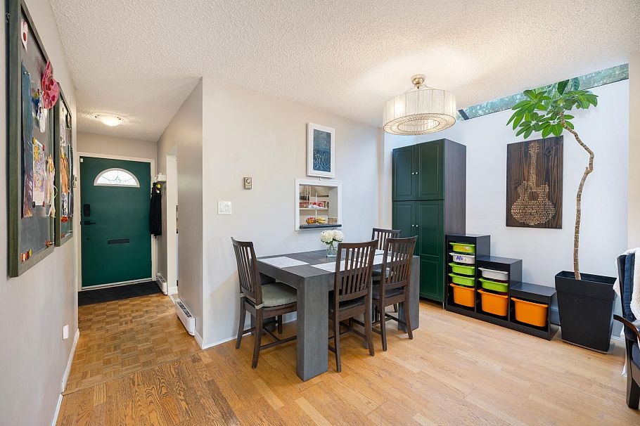 24 230 W 14th Street North Vancouver, BC - 12