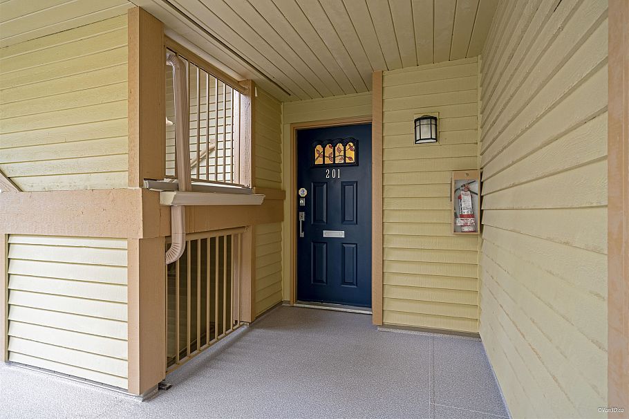 201 1100 W 7th Avenue Vancouver, BC - 4