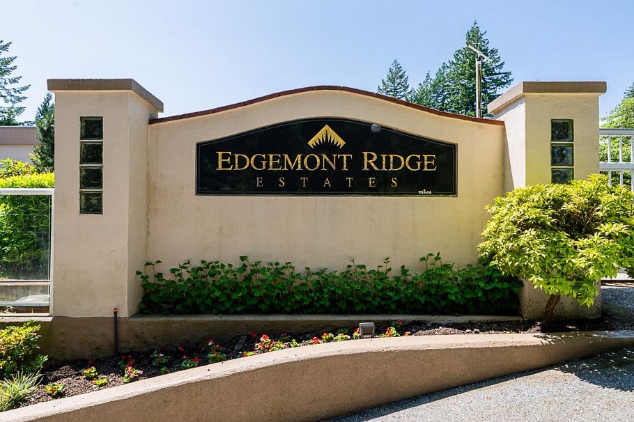11 2425 Edgemont Boulevard North Vancouver, BC - 39