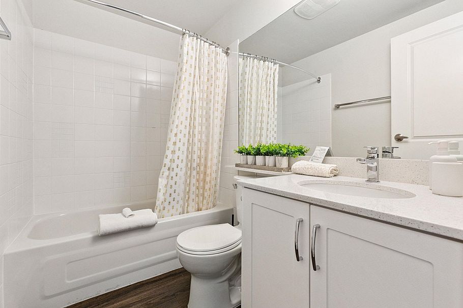 509 1249 Granville Street Vancouver, BC - 12