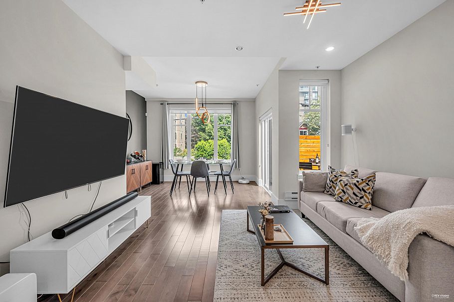 333 E 7th Avenue Vancouver, BC - 8