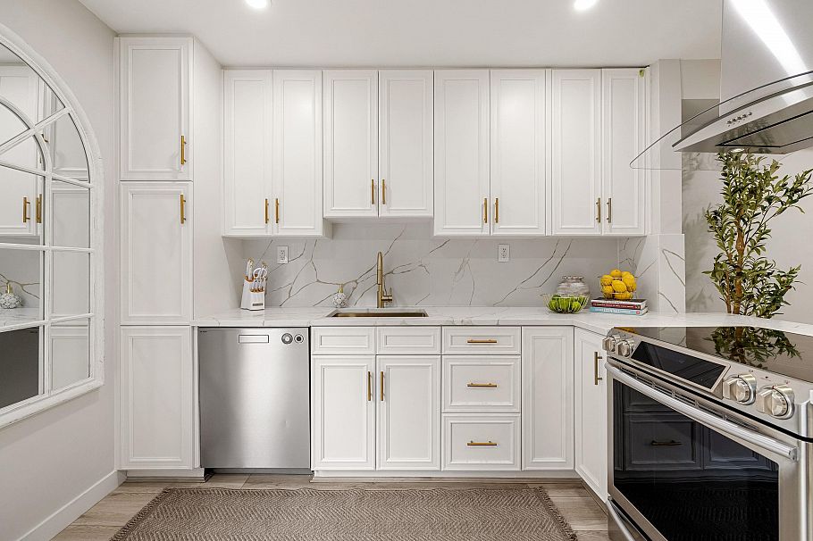 8 1285 Harwood Street Vancouver, BC - 11