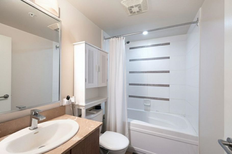 2201 977 Mainland Street Vancouver, BC - 12