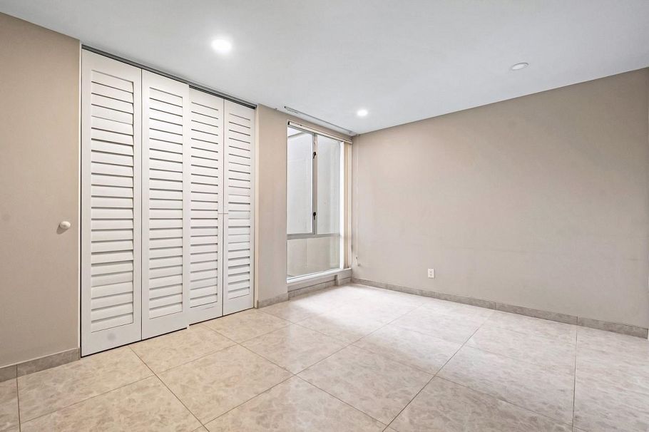 401 2015 BEACH AVENUE, Vancouver BC V6G 1Z3 Vancouver, BC - 5